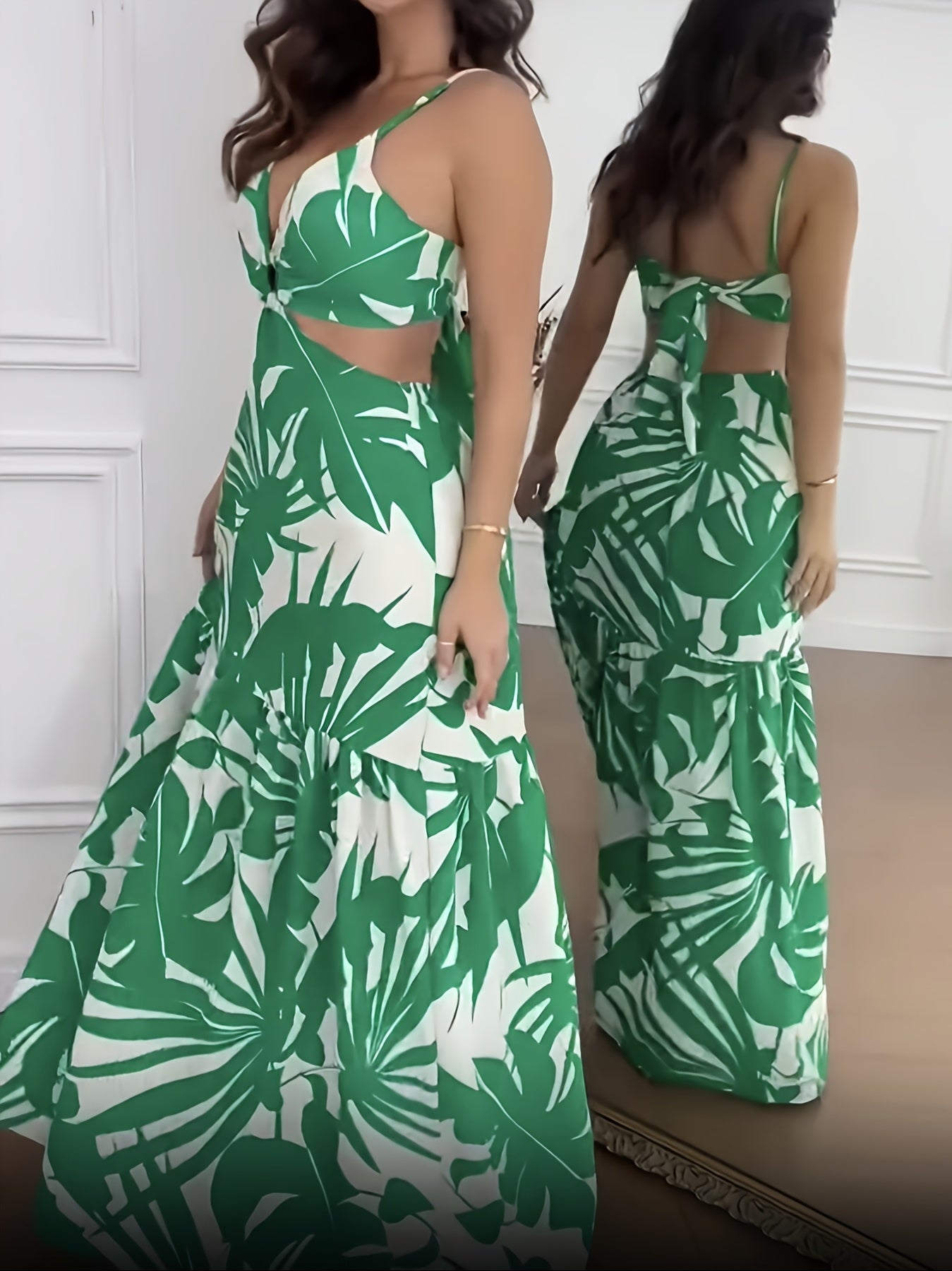 Vestido Estampado Modelo ҒΛRM Decote V com Amarração nas Costas